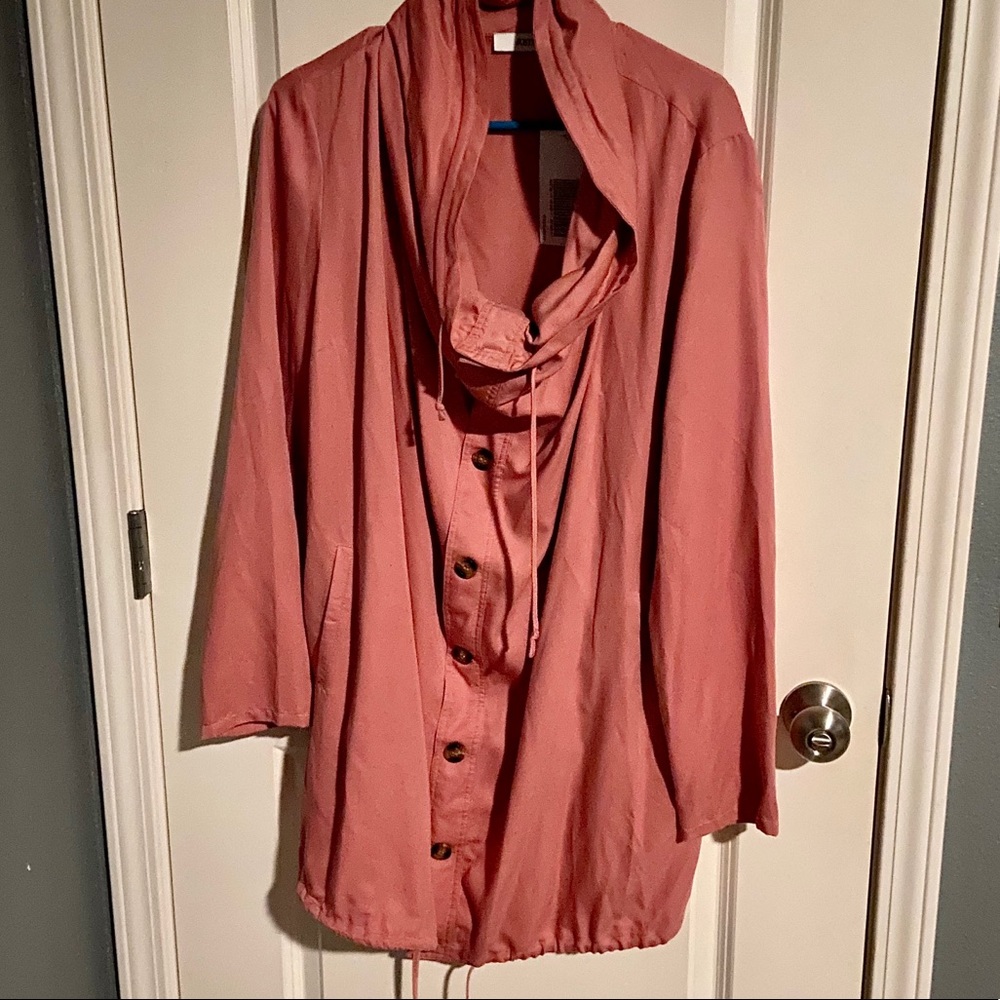 NWT JustFab Lightweight Button Down Jacket Pink